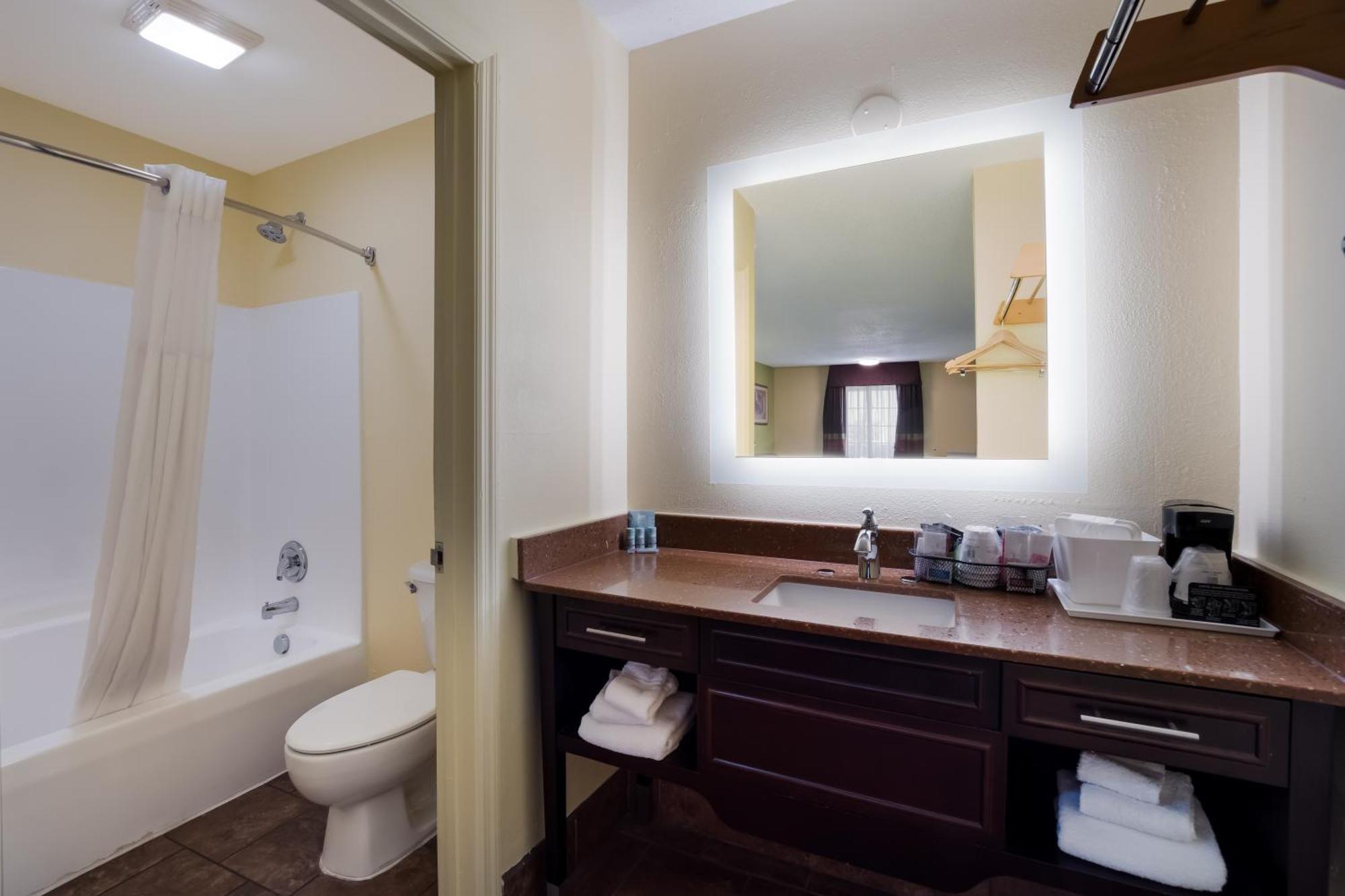 Surestay Hotel By Best Western Manning Esterno foto