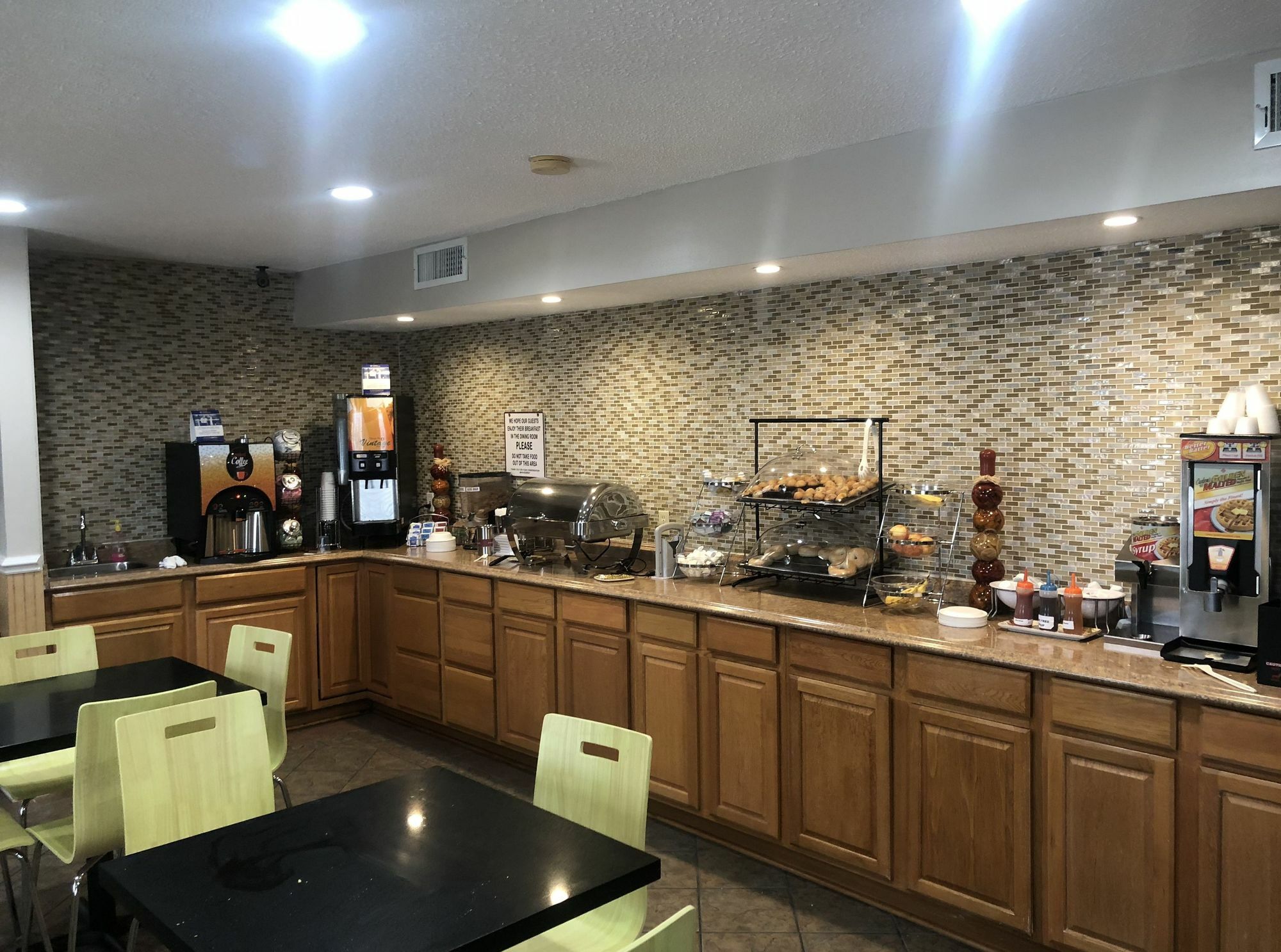 Surestay Hotel By Best Western Manning Esterno foto